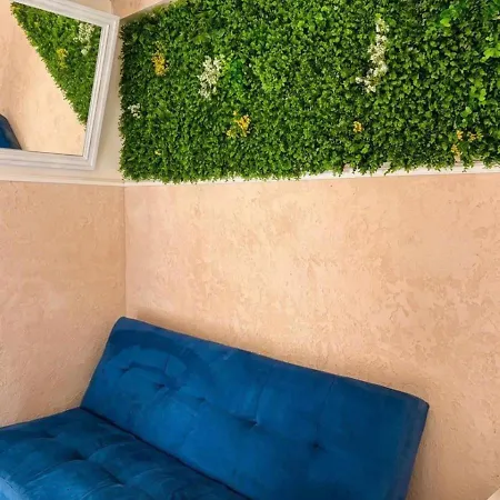 - Occidente Апартаменти *