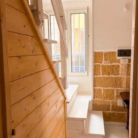 - Occidente Апартаменти